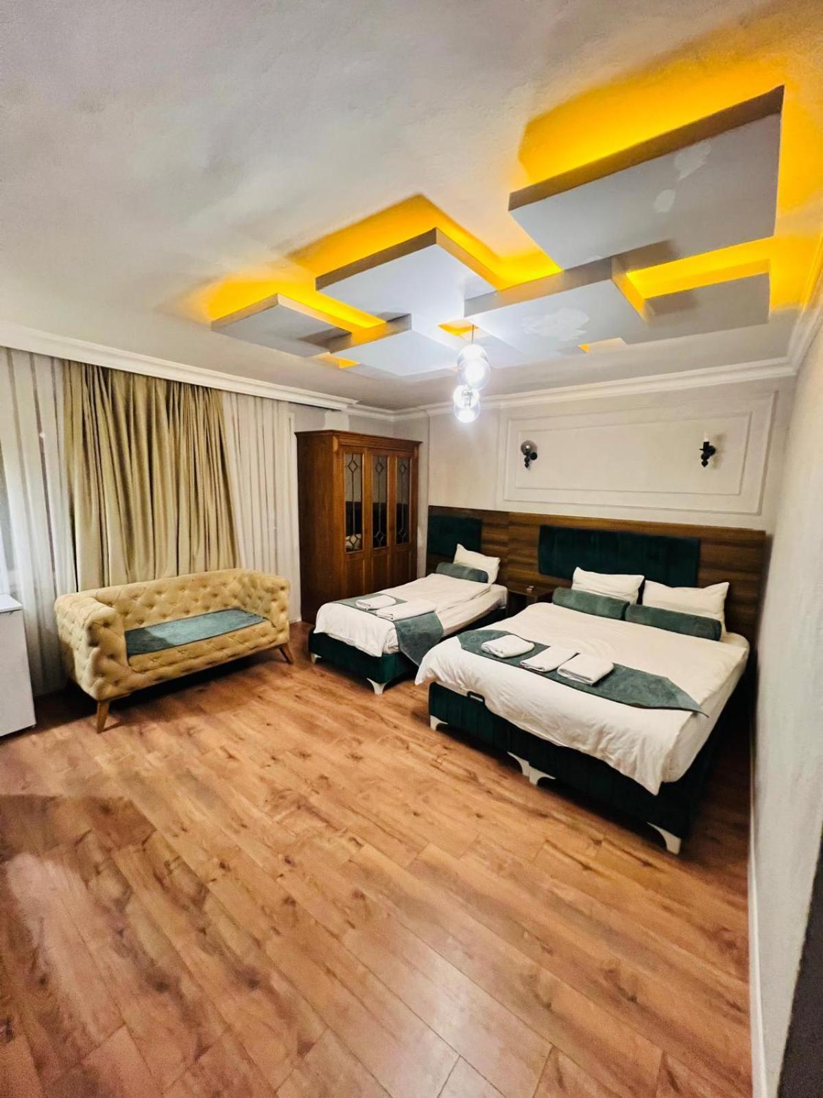 Pembe Koesk Old Center Hotel 3*