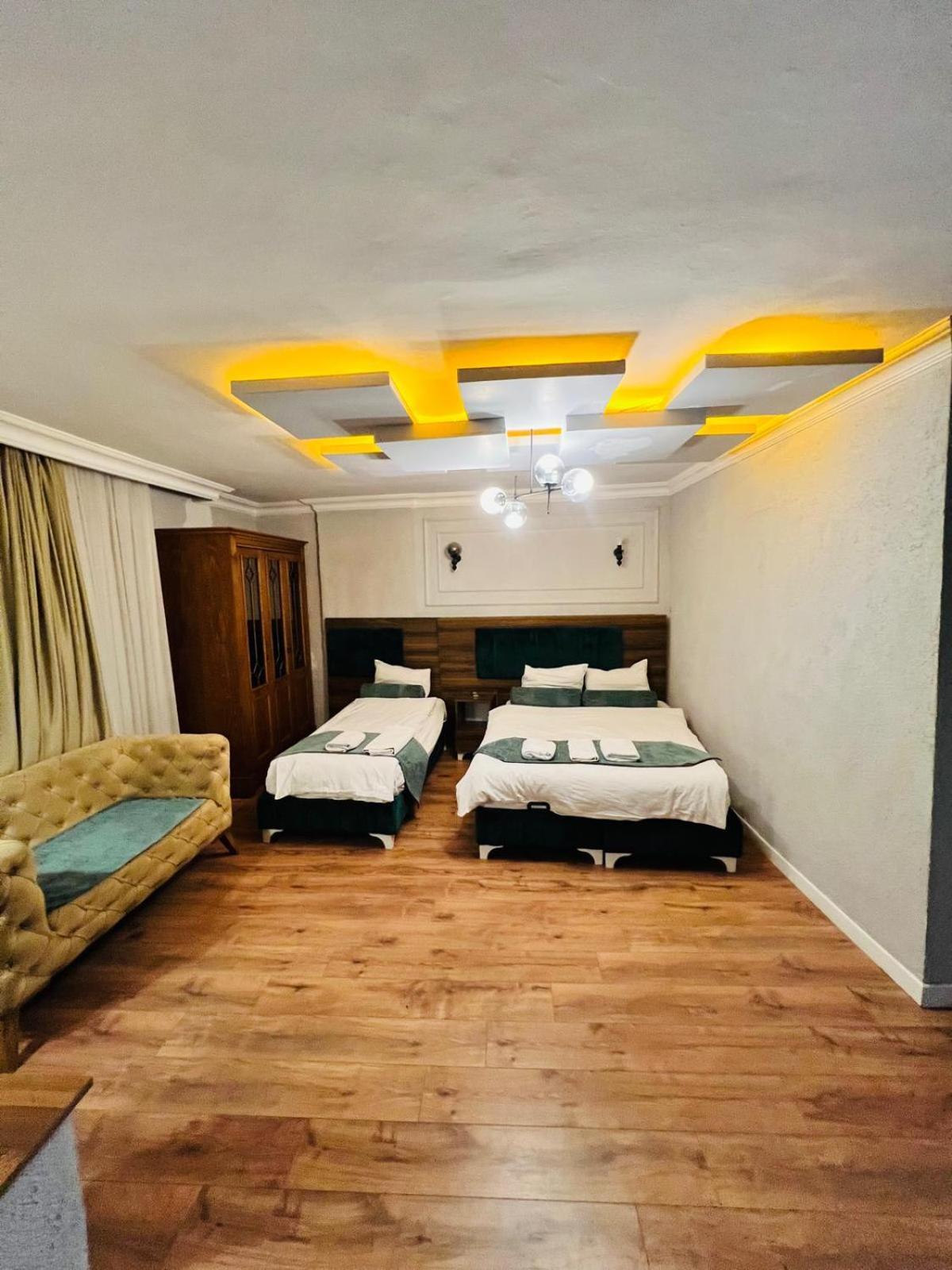 Pembe Koesk Old Center Hotel