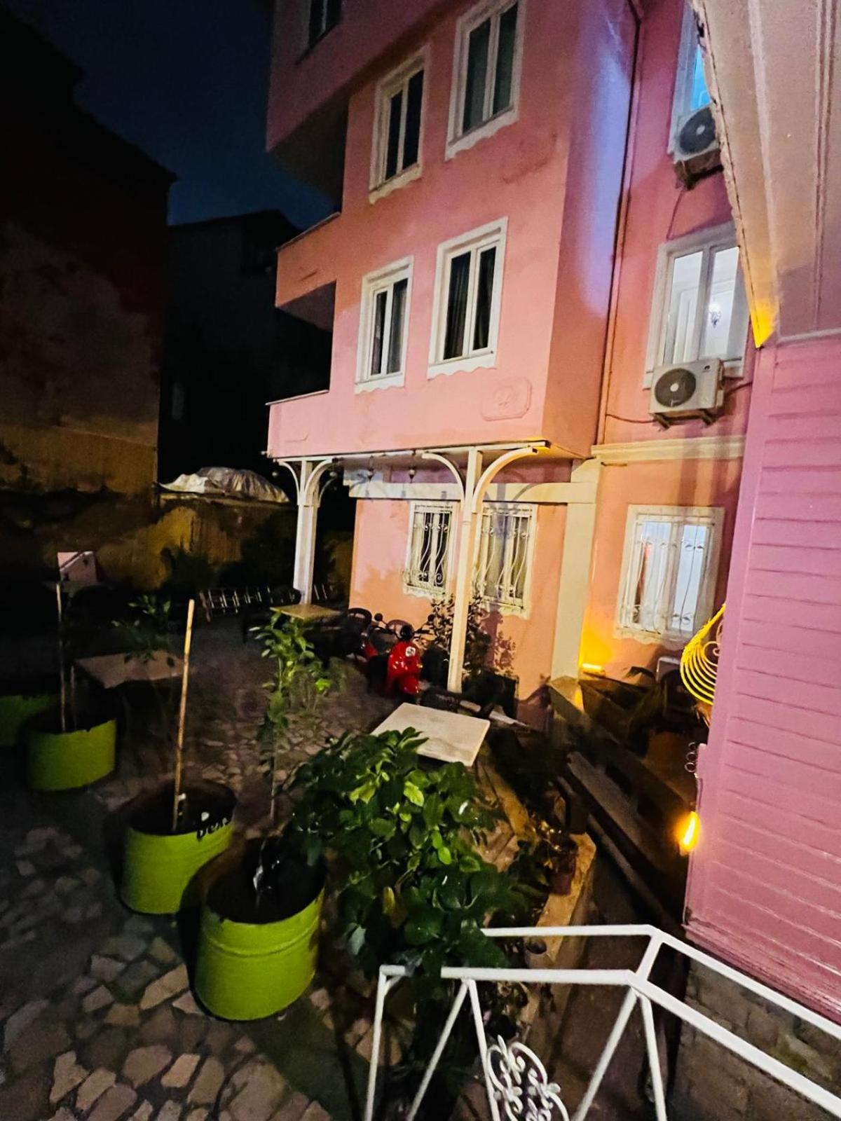 Pembe Koesk Old Center Hotel