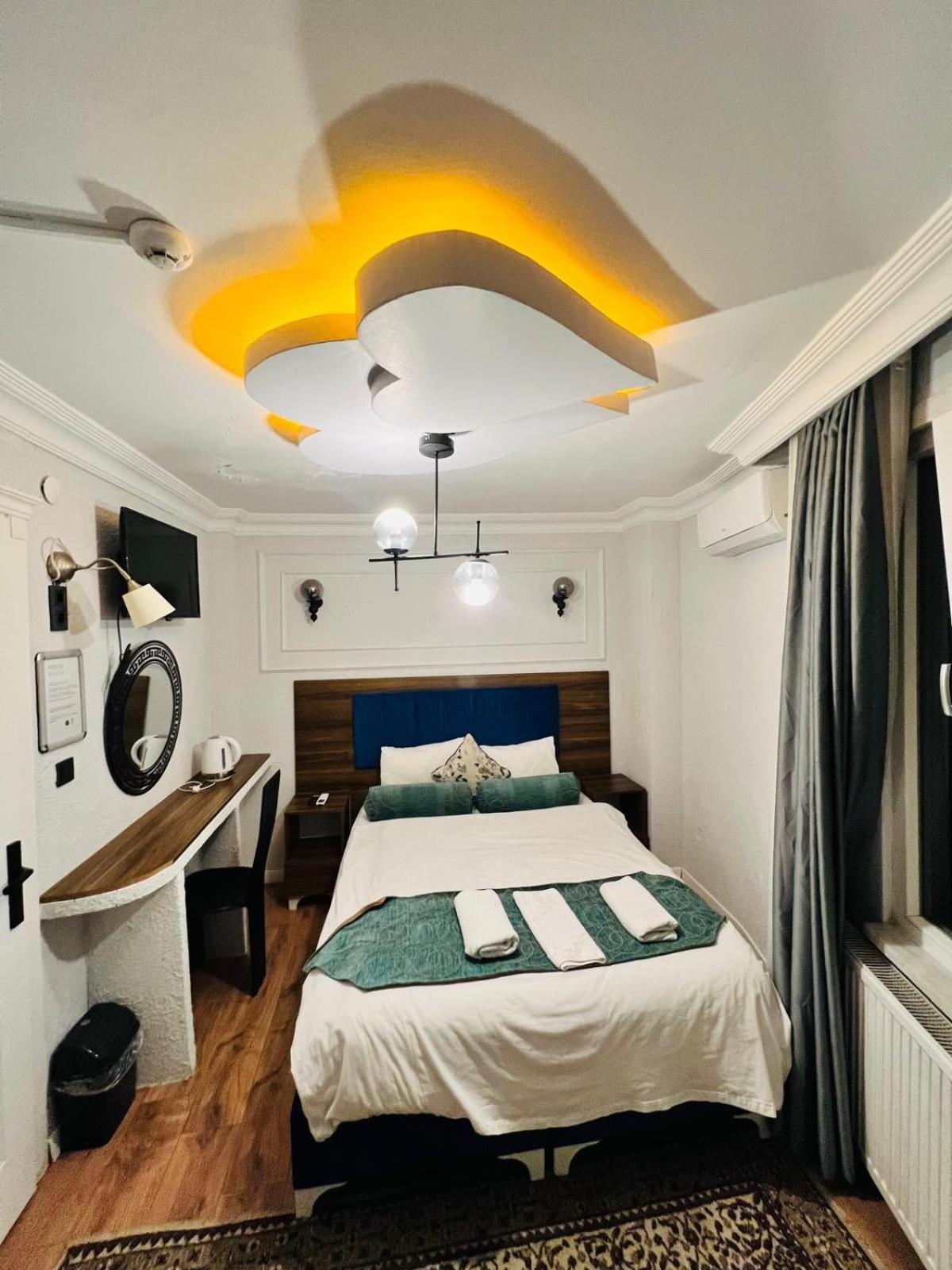 Pembe Koesk Old Center Hotel 3*