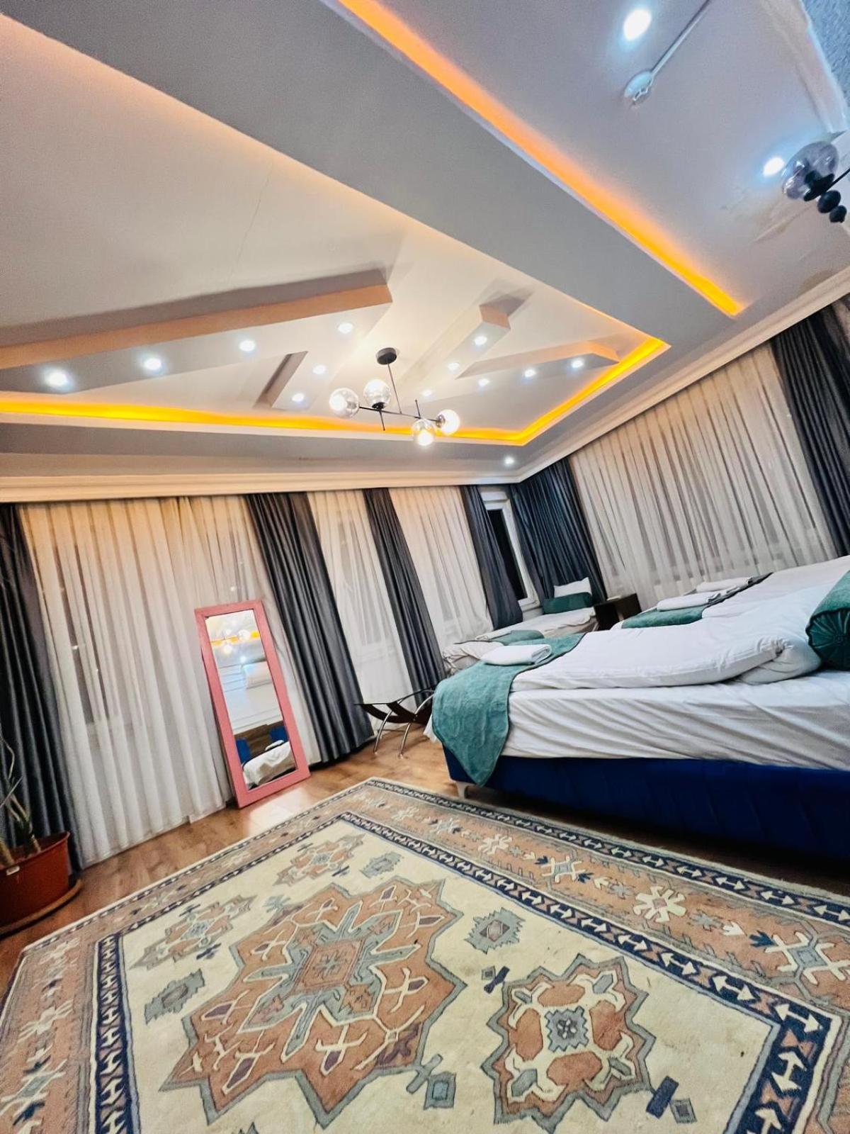 Pembe Koesk Old Center Hotel