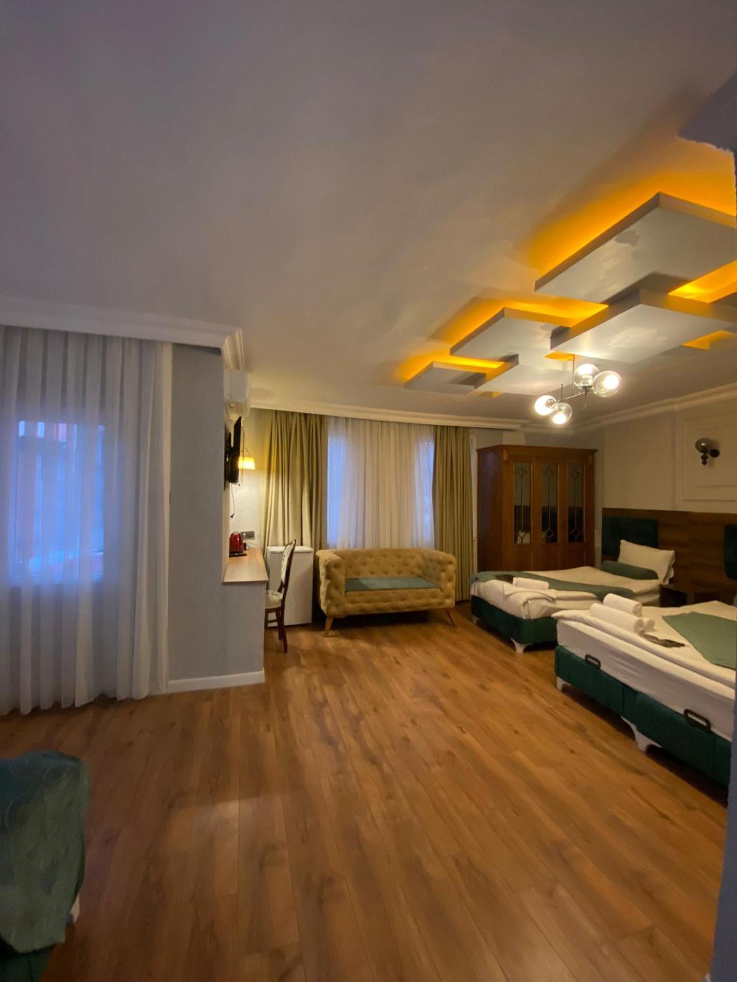 Pembe Koesk Old Center Hotel 3*