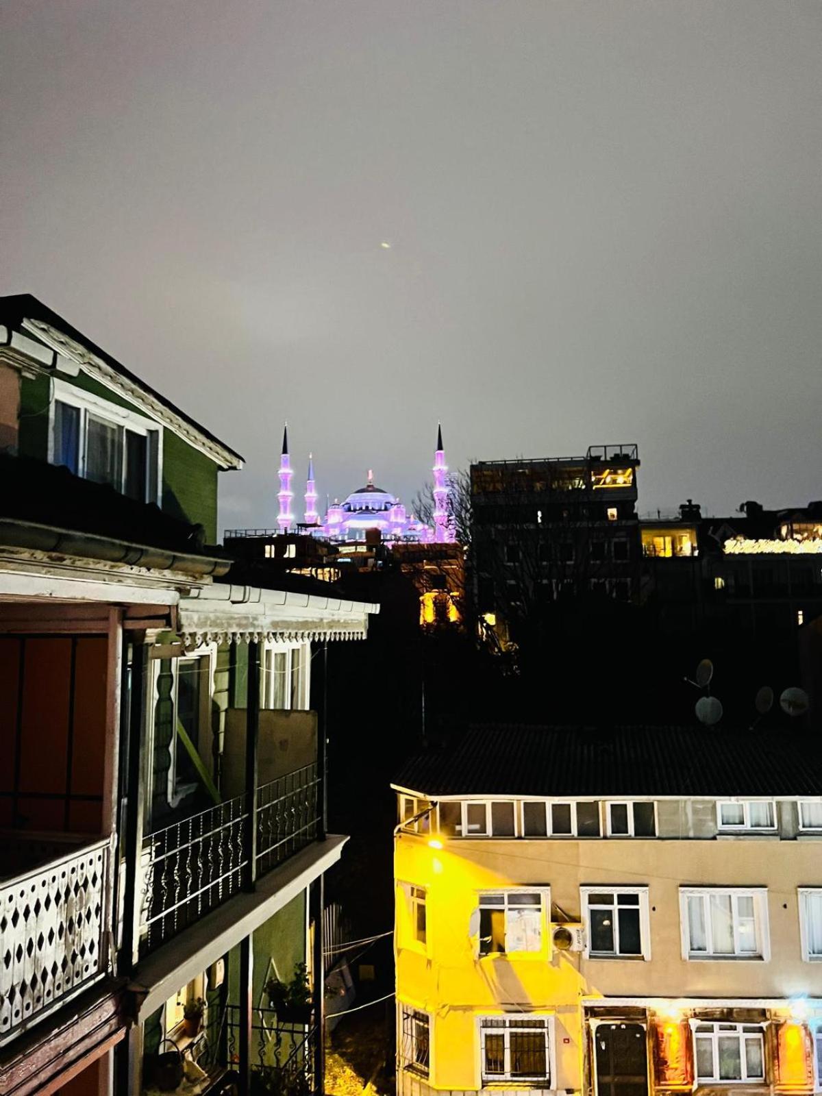 Hotel Pembe Koesk Old Center 3*
